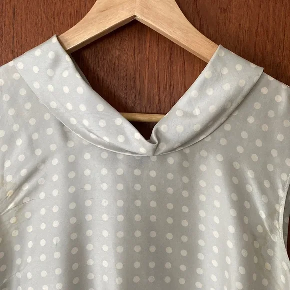 J Crew silk shantung scoop neck sleeveless shirt. Very Jackie O style. - Picture 4 of 7